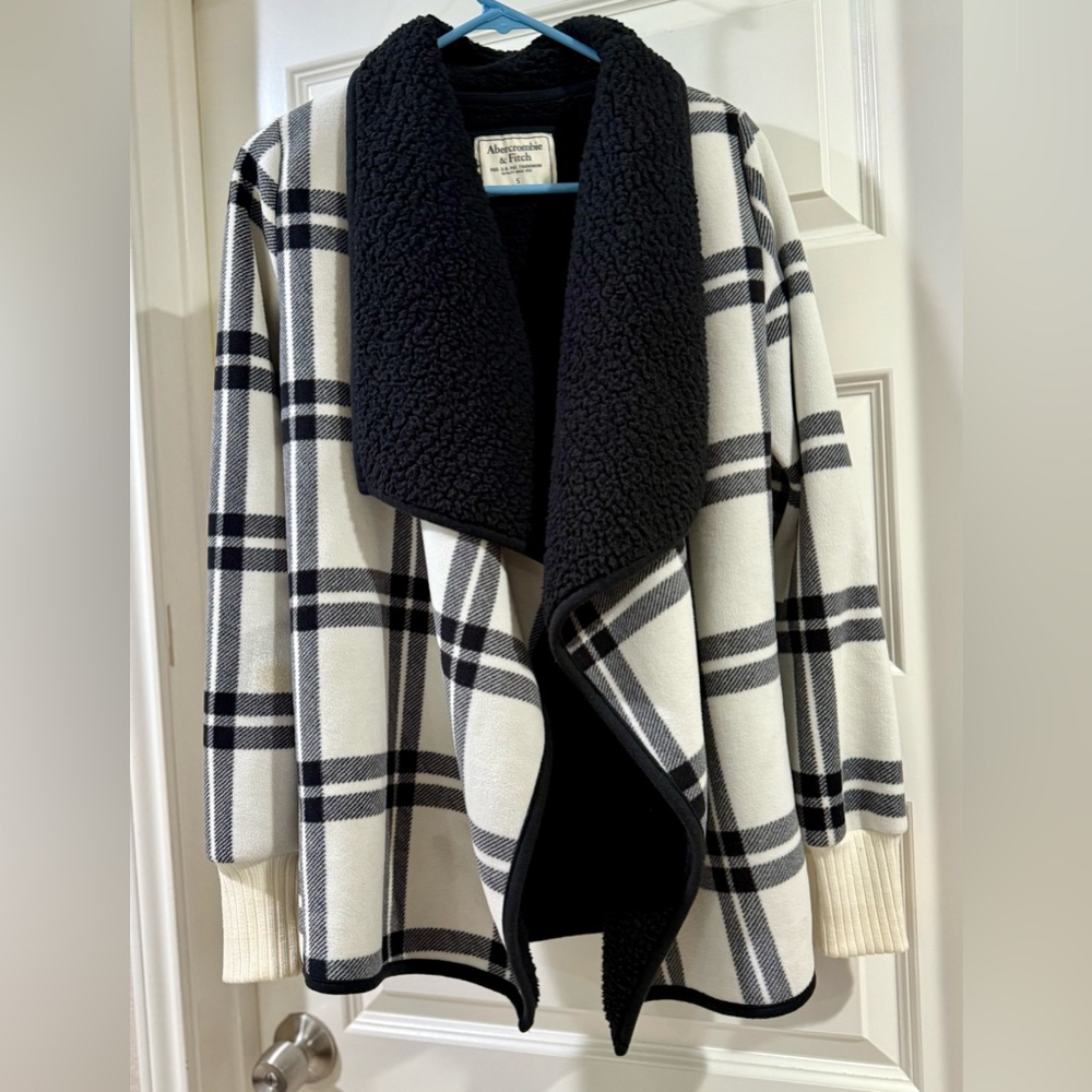 Abercrombie & Fitch Black Sherpa Jacket